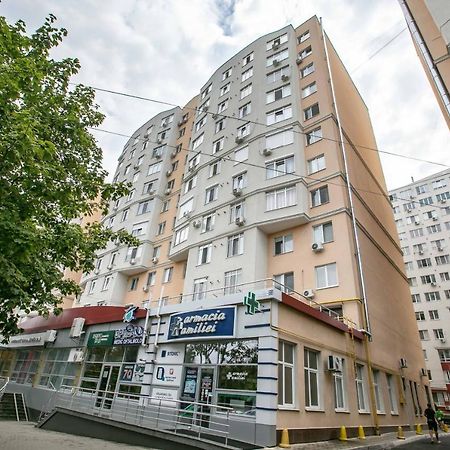 Apartament De Lux Cu 2 Camere Si Living تشيسيناو المظهر الخارجي الصورة
