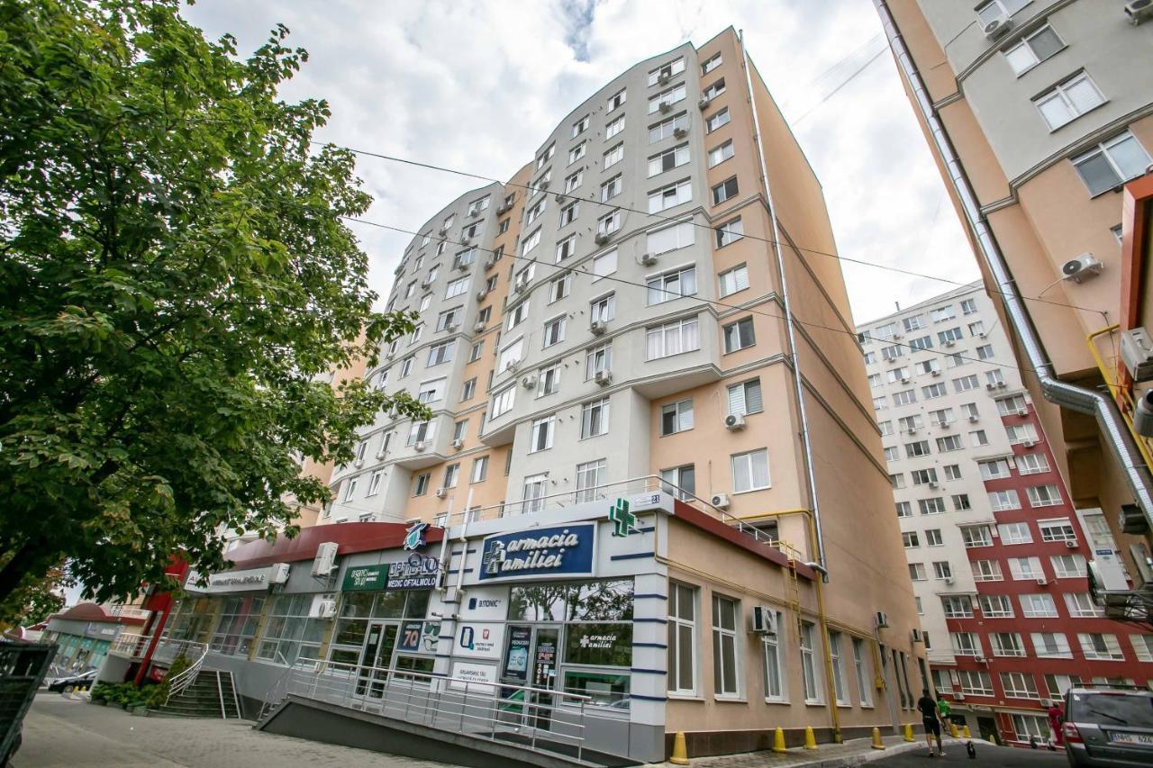 Apartament De Lux Cu 2 Camere Si Living تشيسيناو المظهر الخارجي الصورة
