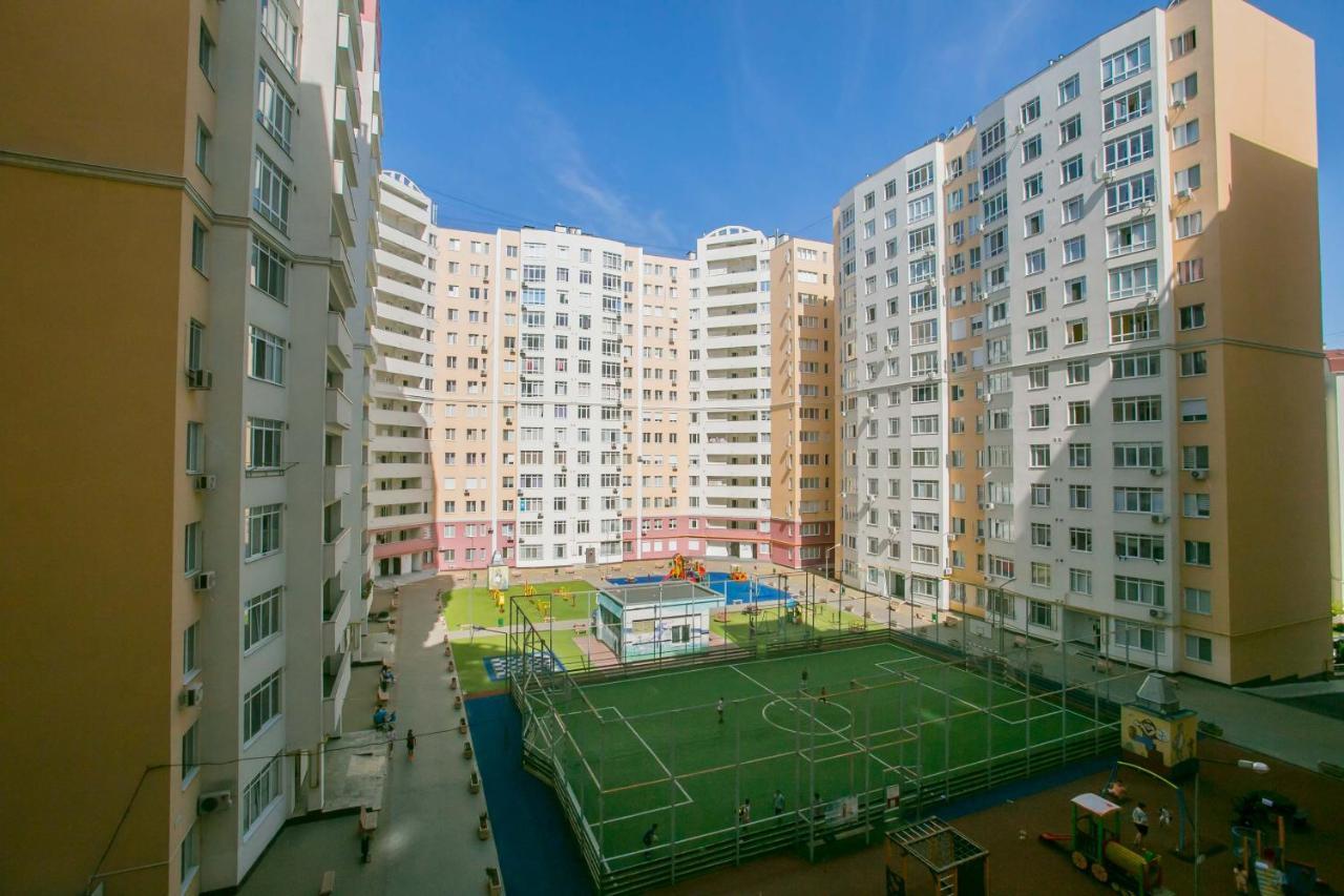 Apartament De Lux Cu 2 Camere Si Living تشيسيناو المظهر الخارجي الصورة